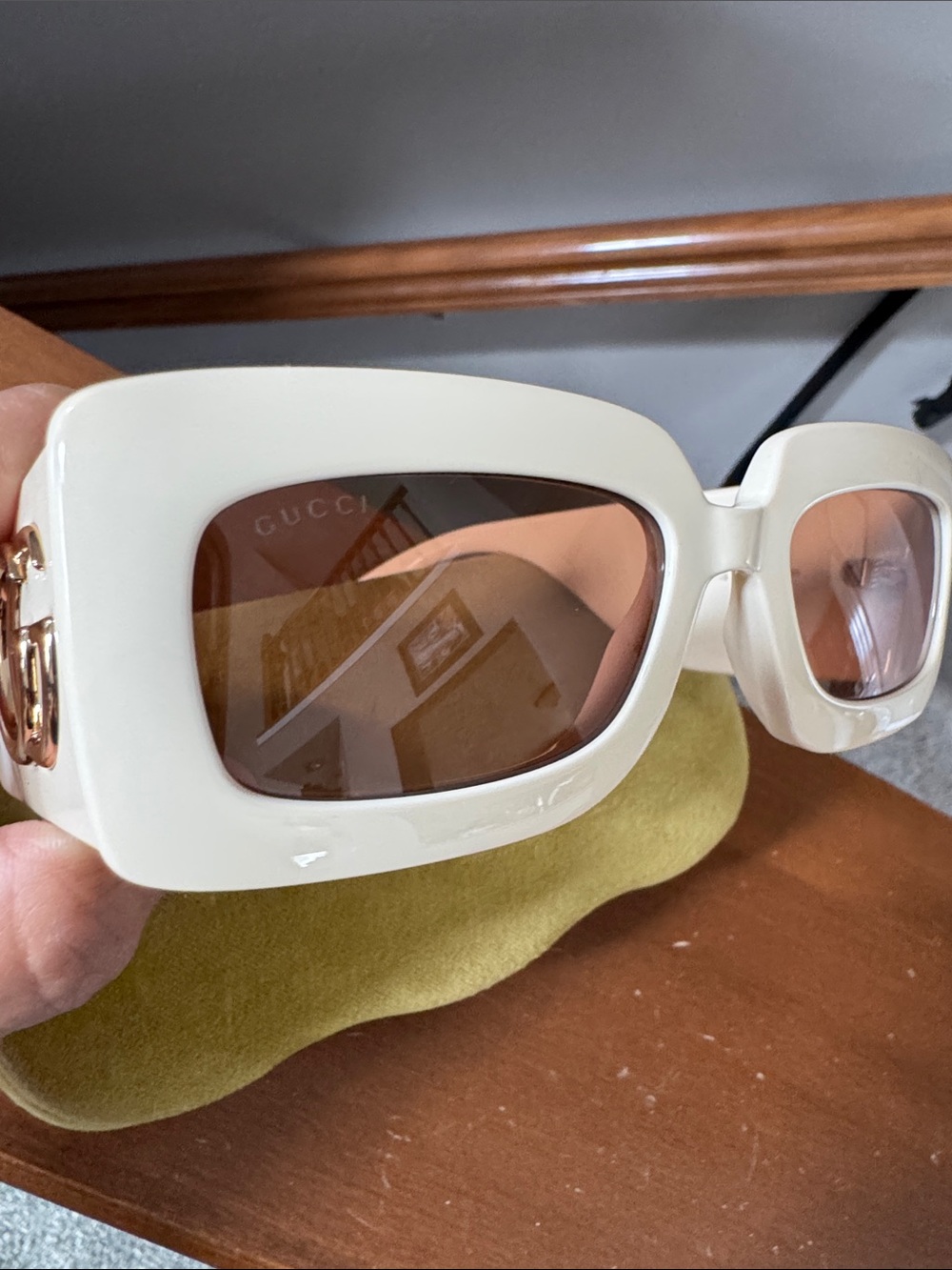 Authentic Gucci Cream Sunglasses with Gold Double-G Accents - Picture 7 of 17